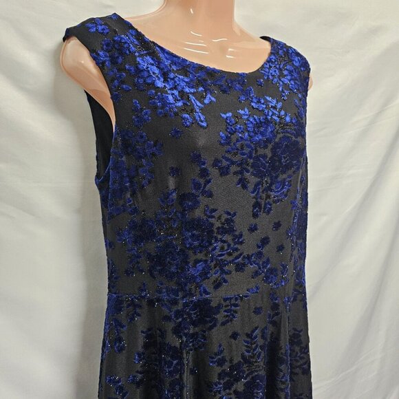 Betsey Johnson Burnout Fit & Flare Dress Women Size 10 Black Blue - Picture 5 of 16